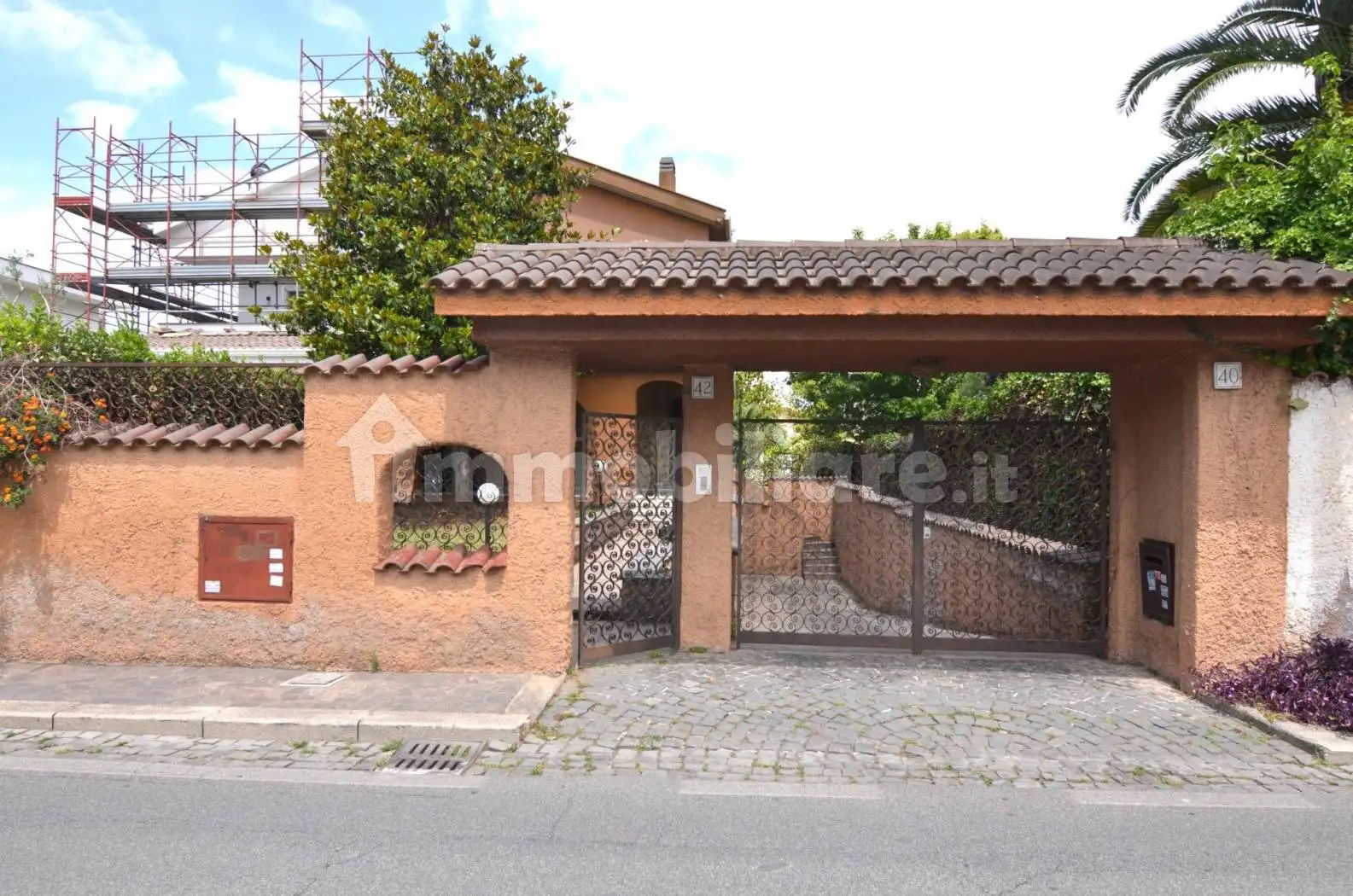 Villa bifamiliare in vendita a Roma