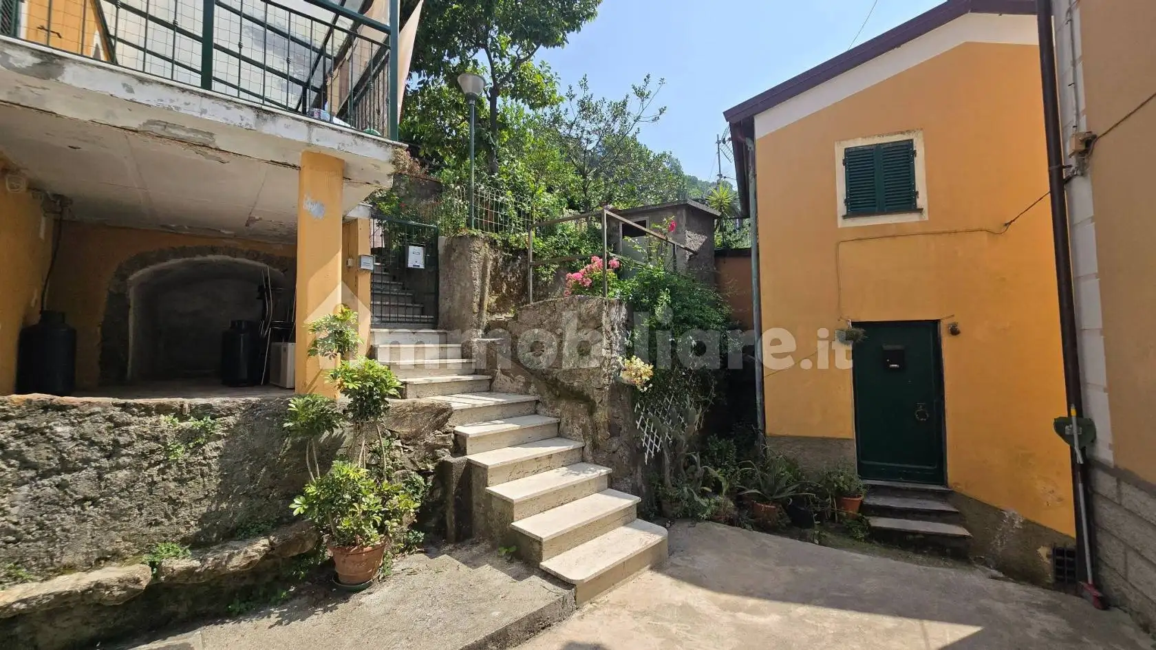 Rustico - Casale in vendita a Castiglione Chiavarese