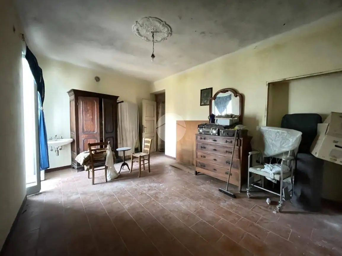 Appartamento in vendita a Bajardo