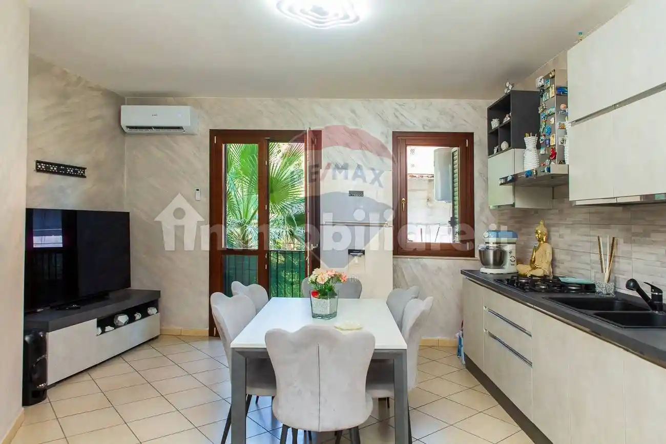 Appartamento in vendita a Motta Sant'Anastasia