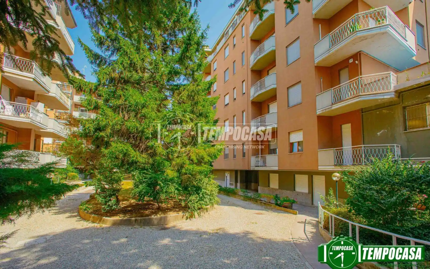 Appartamento in vendita a Voghera