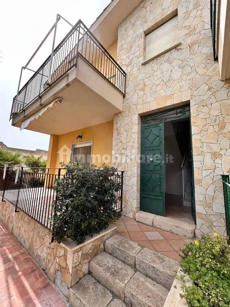 Bilocale buono stato, piano terra, Butera - foto 4