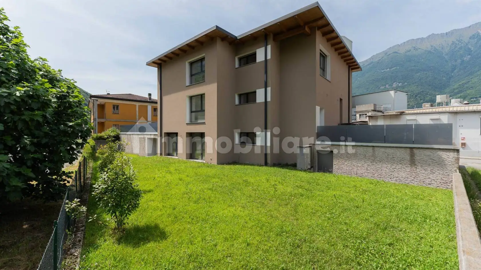 Trilocale viale Stelvio, Cosio Centro, Piagno, Cosio Valtellino - foto 2