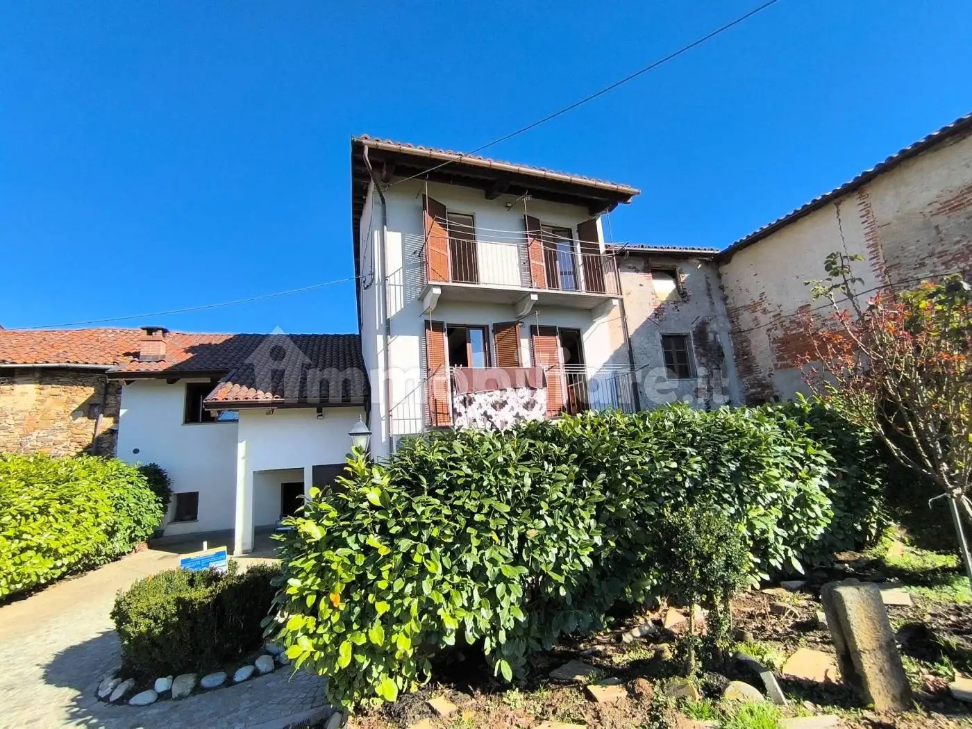 Casa indipendente in vendita a Mondovì