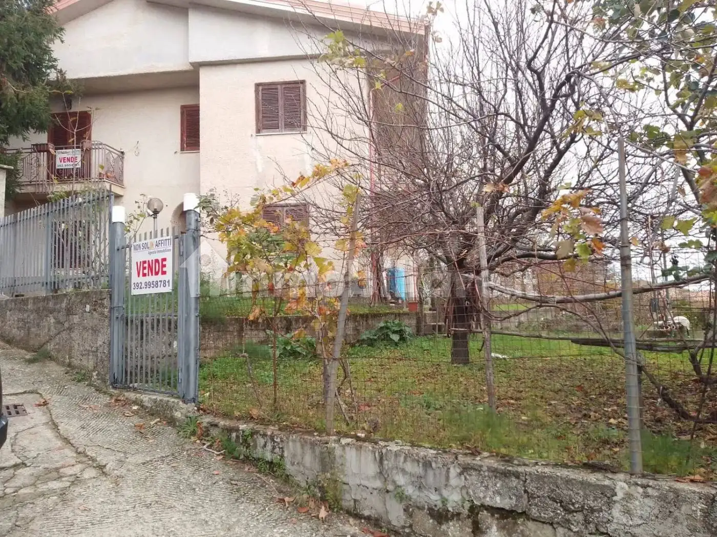 Villa in vendita a San Vincenzo la Costa