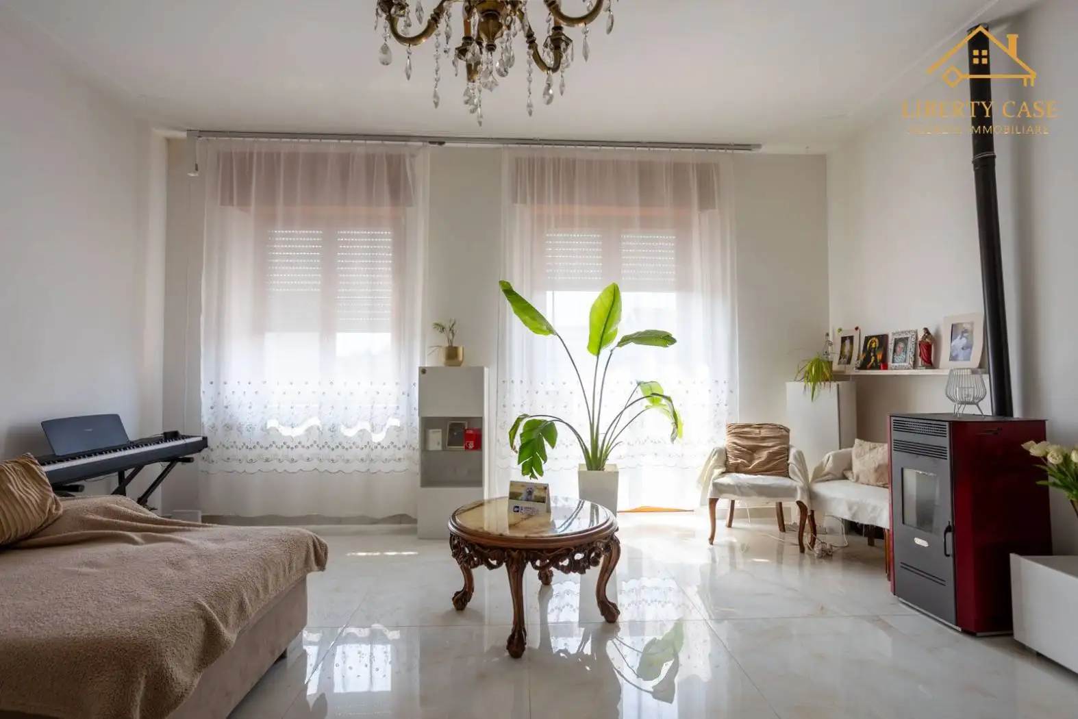 Casa indipendente in vendita a Pezzana