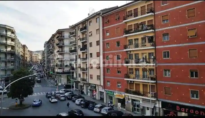 Appartamento piazza Zumbini 72, Centro, Cosenza - foto 2