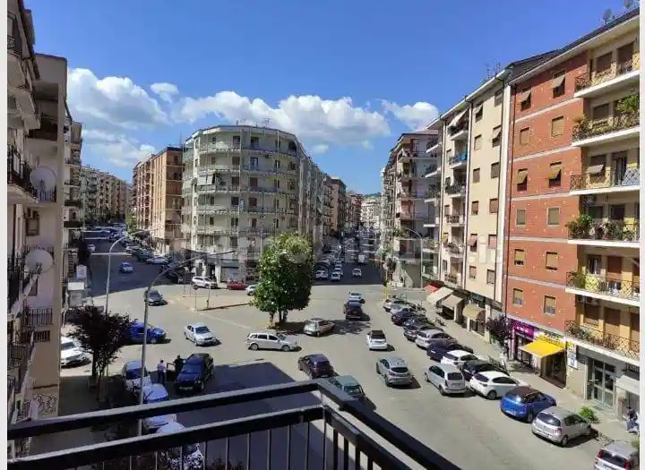 Appartamento piazza Zumbini 72, Centro, Cosenza - foto 3