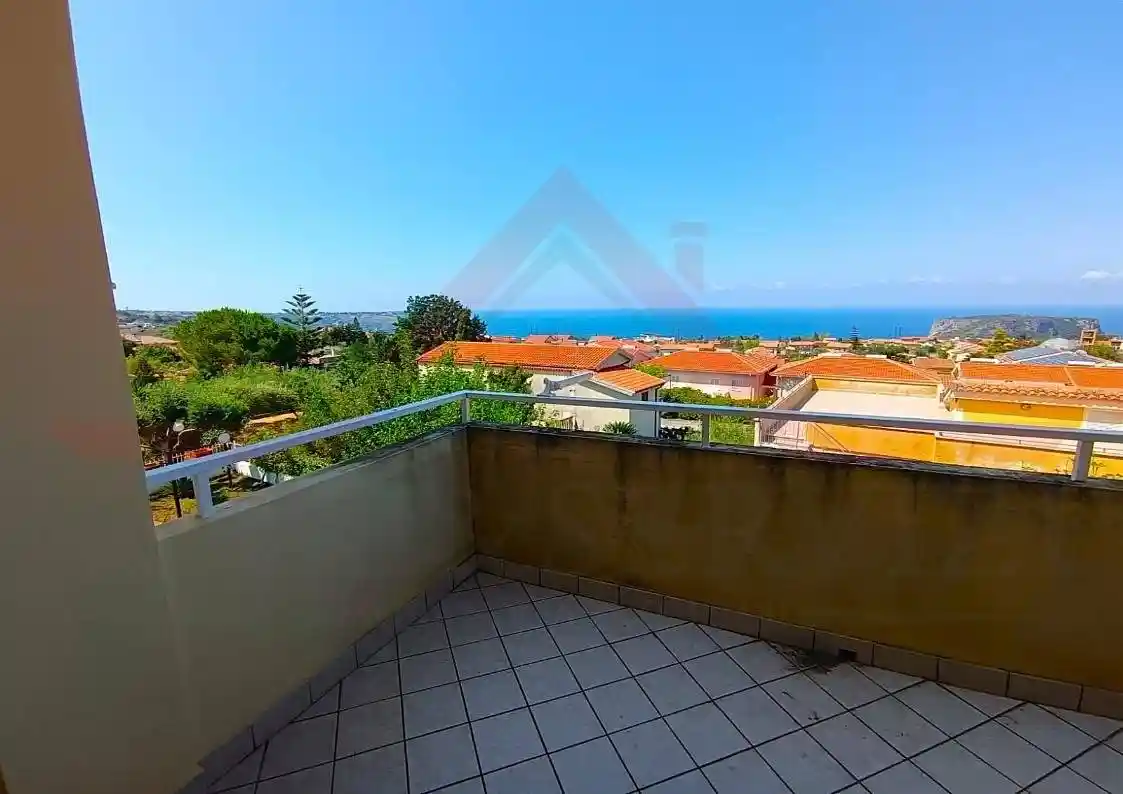 Villa bifamiliare via Giorgio Almirante 21, Praia a Mare - foto 2