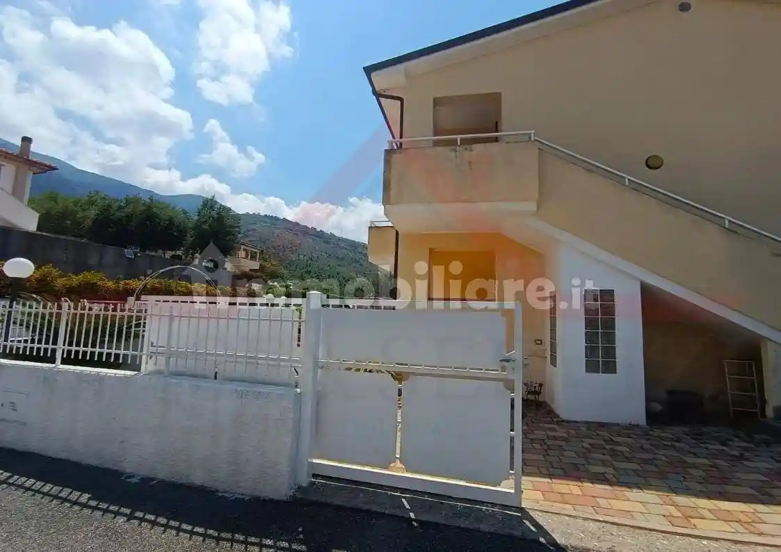 Villa bifamiliare via Giorgio Almirante 21, Praia a Mare - foto 4