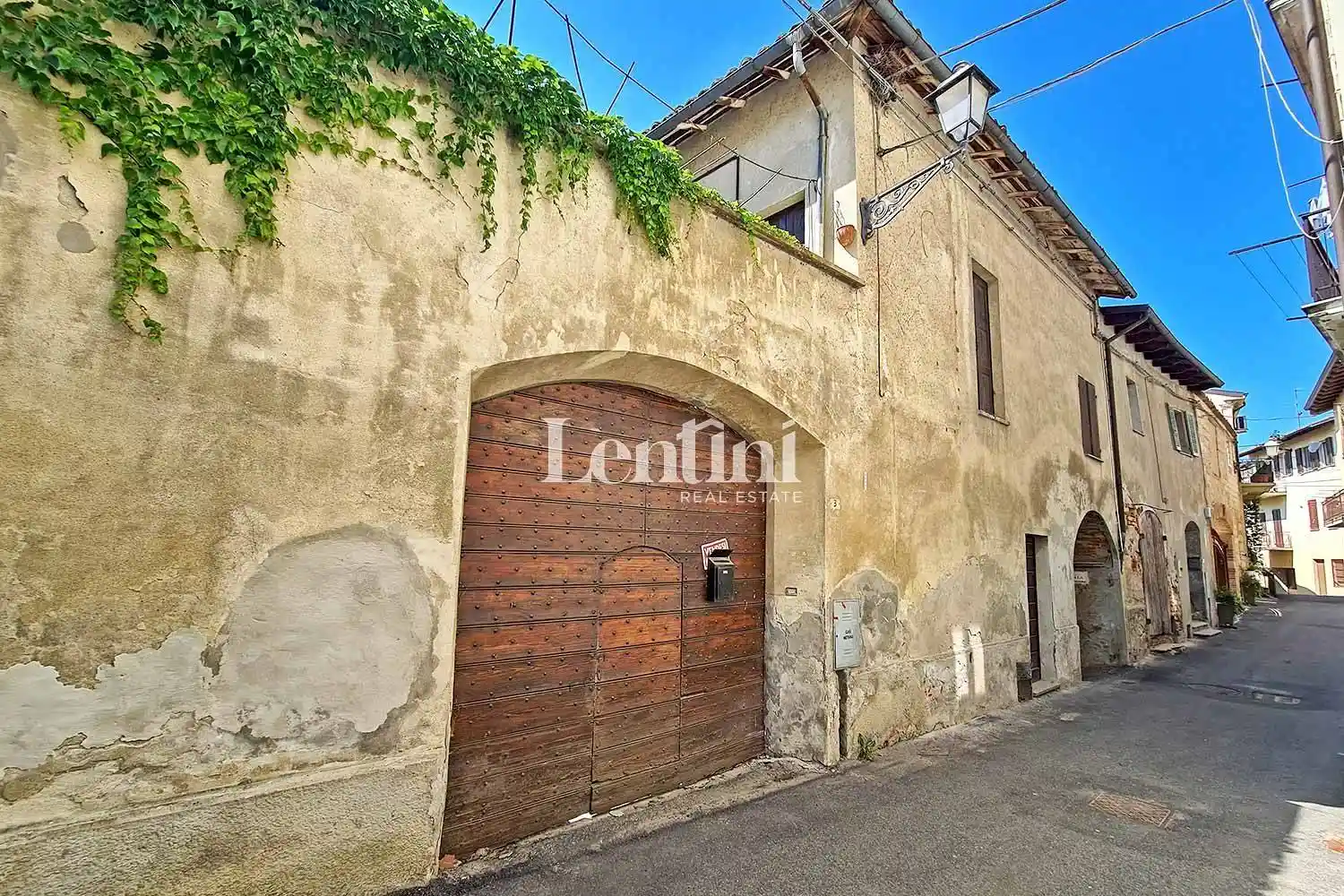 Villa in vendita a Frassinello Monferrato