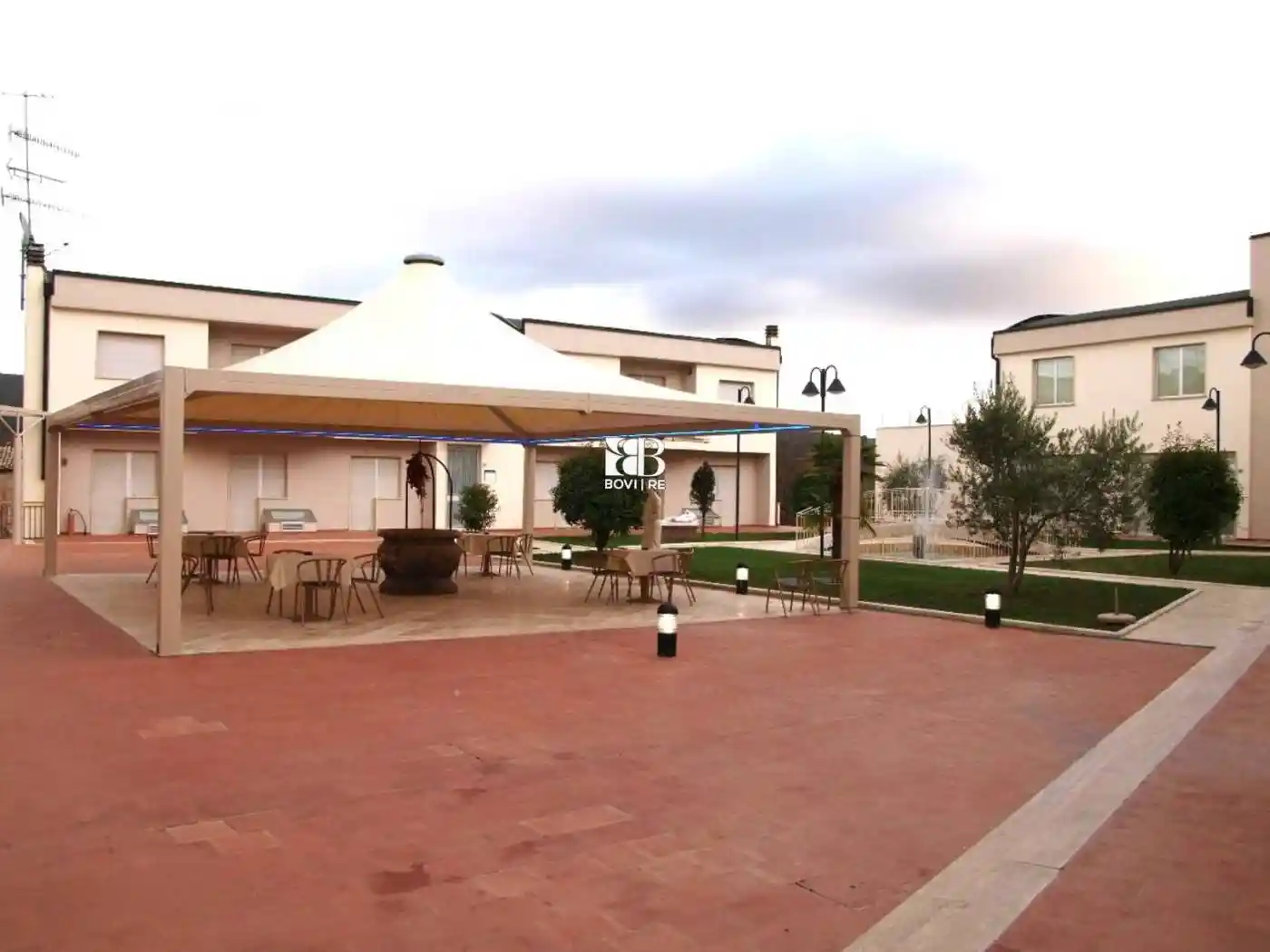 Palazzo - Edificio - foto 2