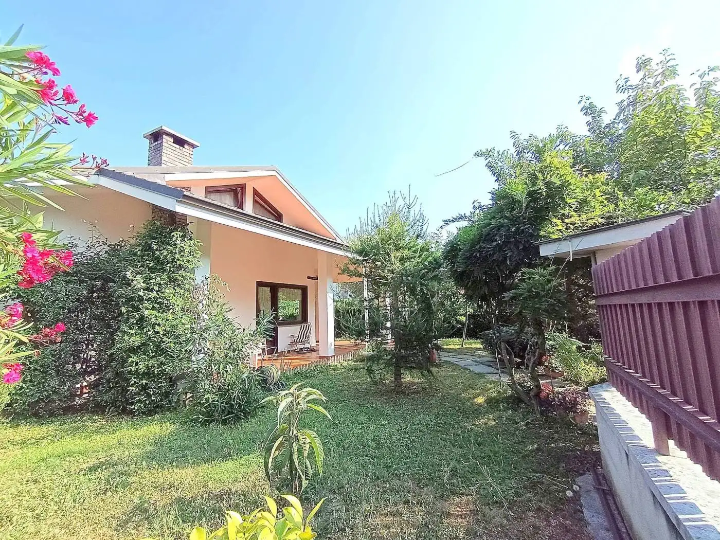 Villa in vendita a Roletto