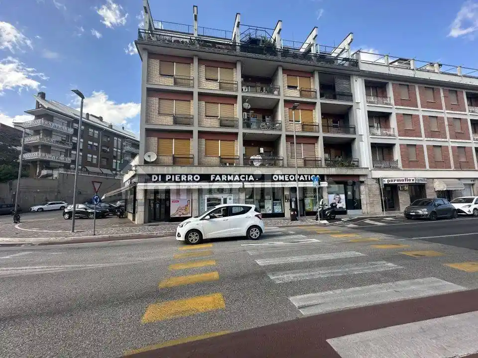 Trilocale via San Marino 2, Centro, Teramo - foto 3