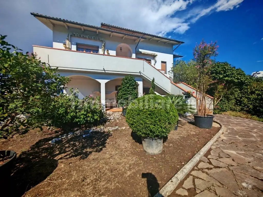 Appartamento in vendita a Pistoia