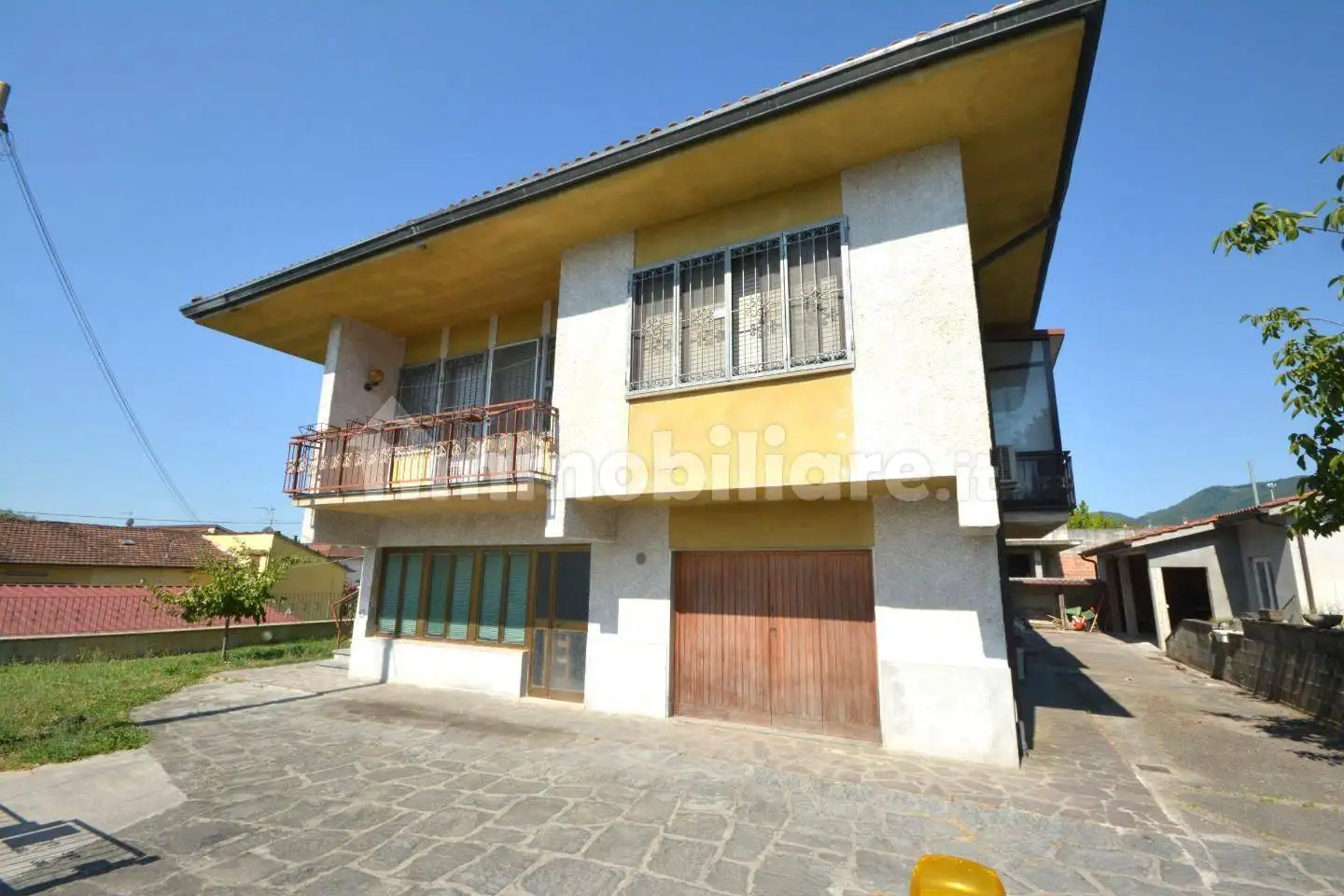 Villa in vendita a Lucca