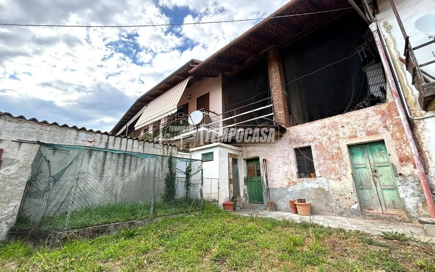 Casa indipendente in vendita a Barone Canavese