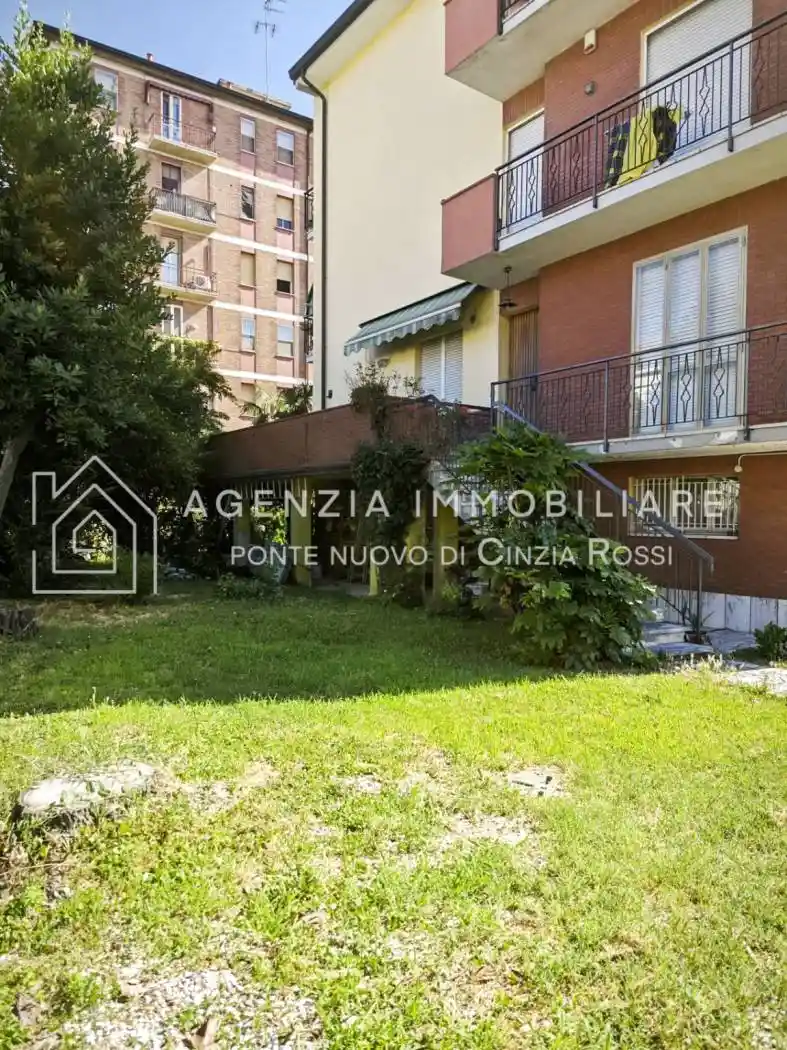 Villa in vendita a Ravenna