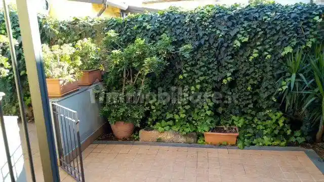 Palazzo - Edificio in vendita a Catania