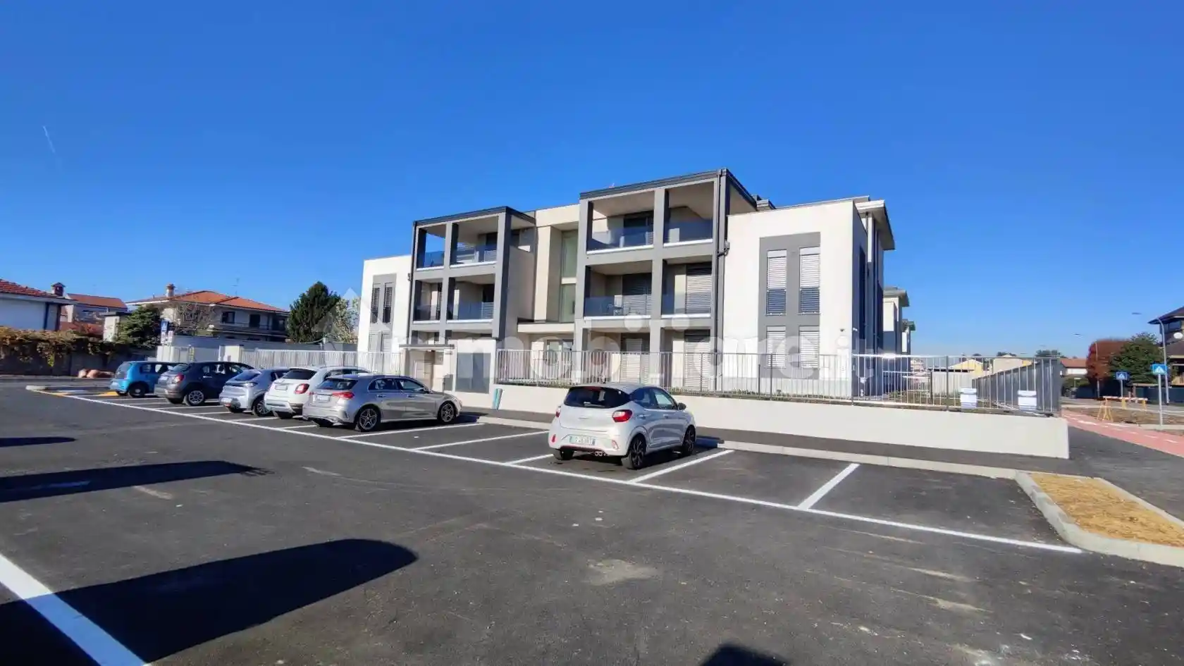 Appartamento in vendita a Bareggio