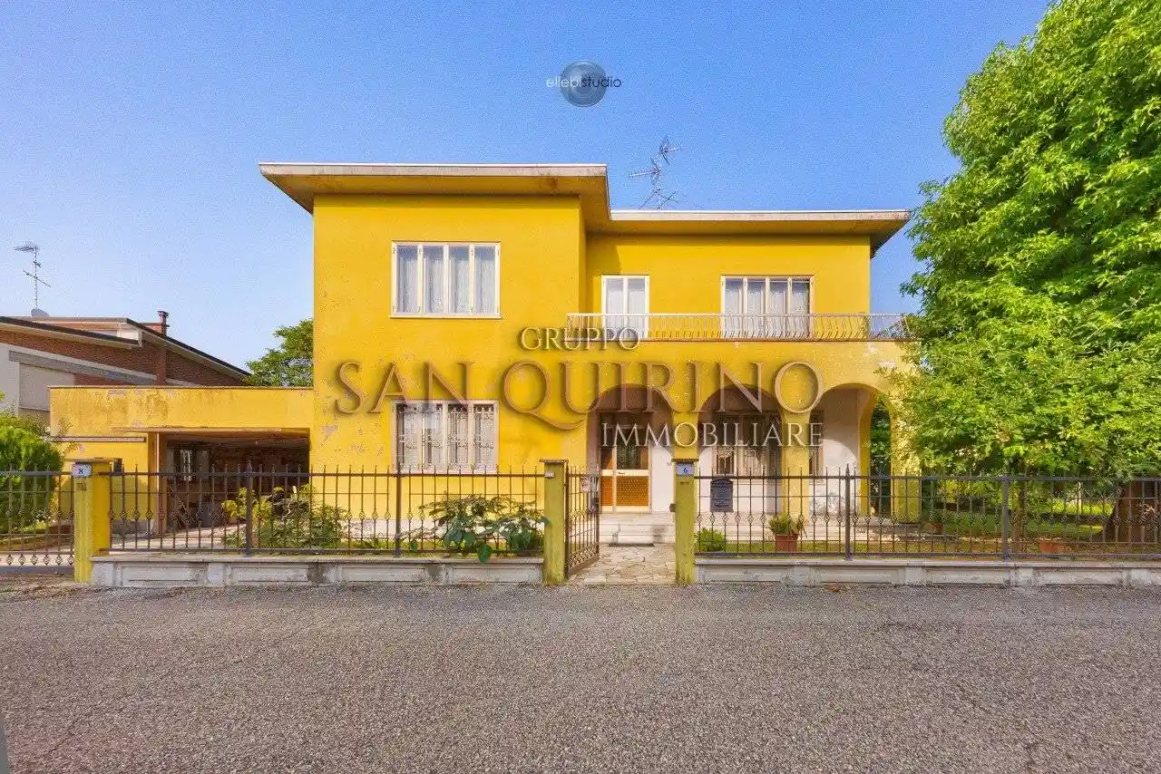 Villa in vendita a Moglia