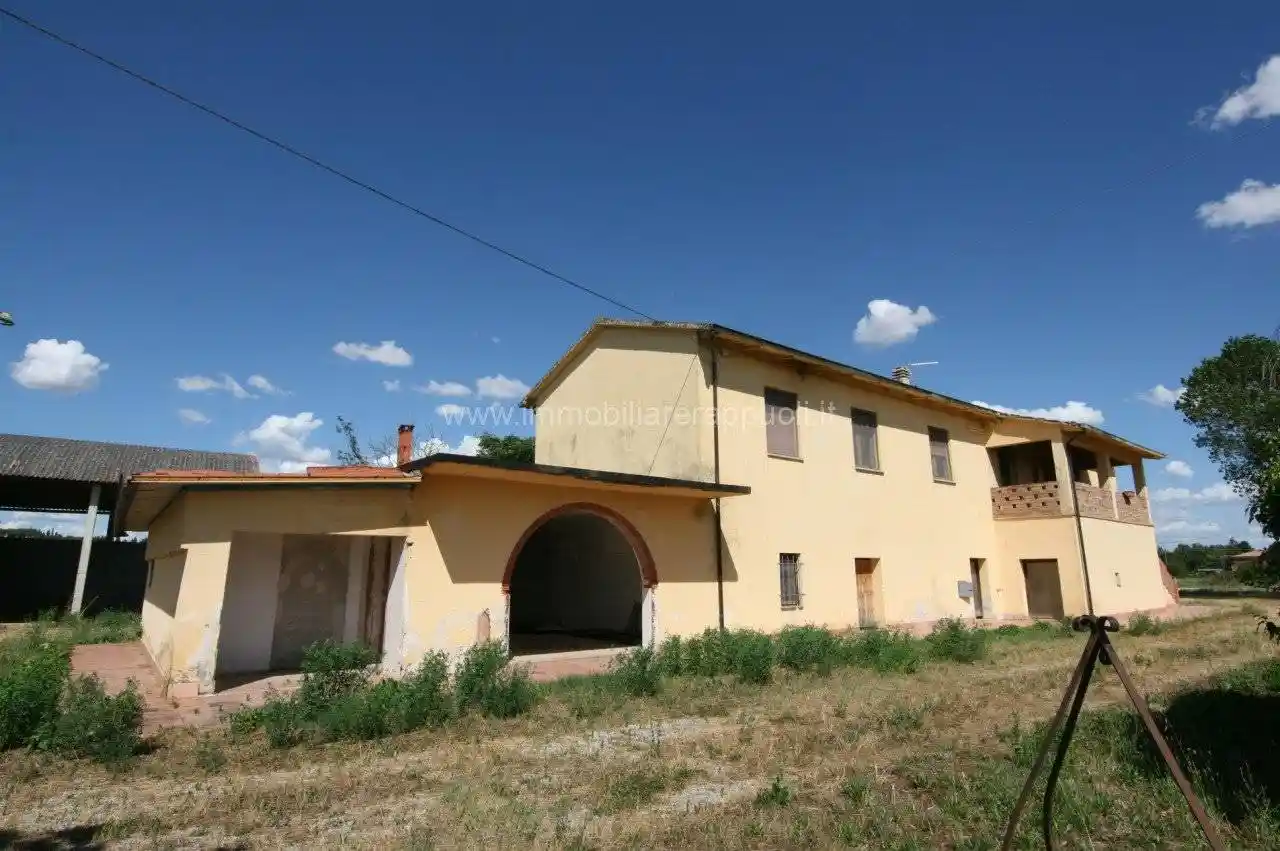 Casa indipendente in vendita a Torrita di Siena