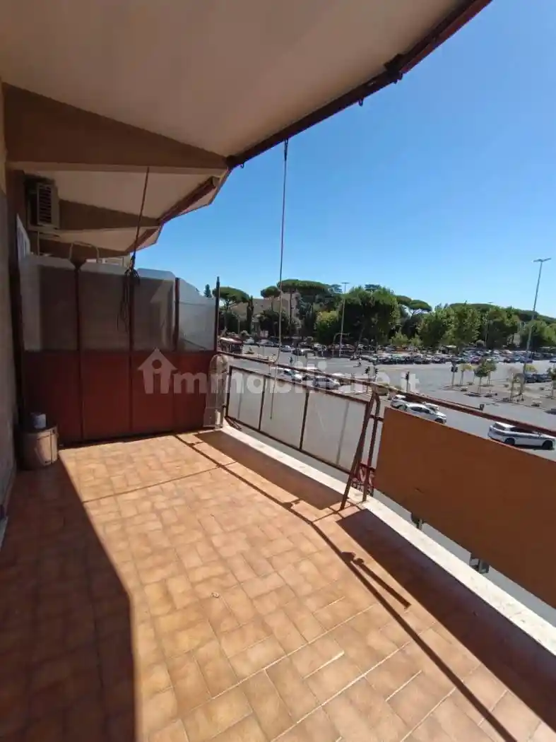 Trilocale via Tuscolana 1498, Appio Claudio - Statuario, Roma - foto 4