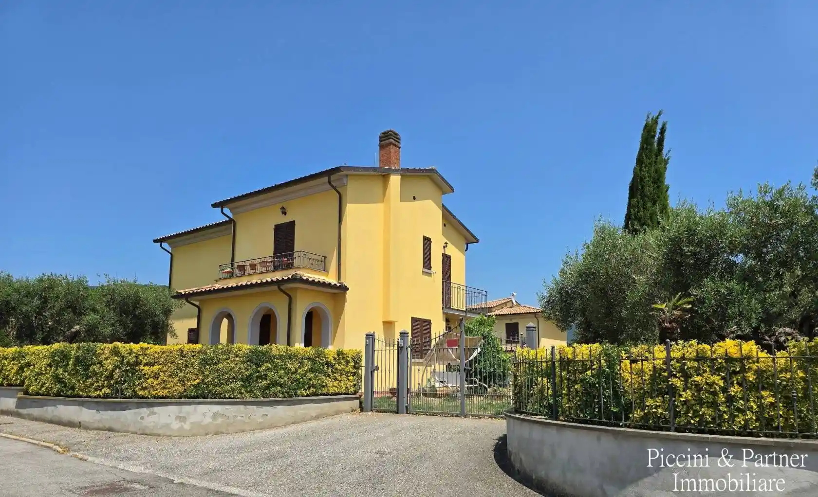 Villa in vendita a Tuoro sul Trasimeno