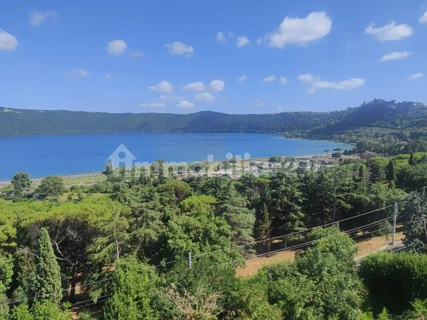 Appartamento in vendita a Castel Gandolfo