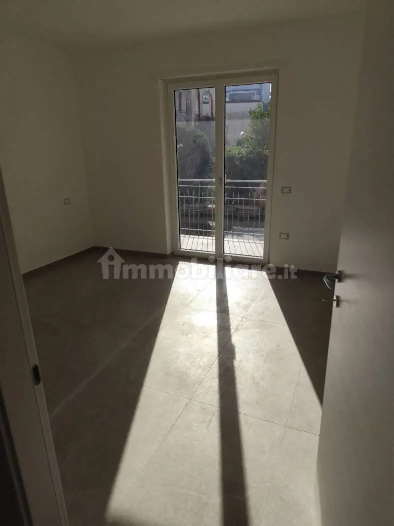 Appartamento in affitto a Minturno