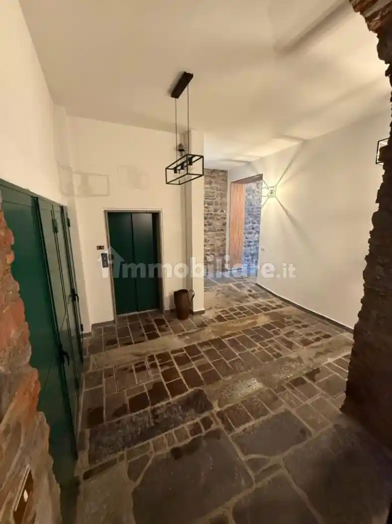 Appartamento in vendita a Como