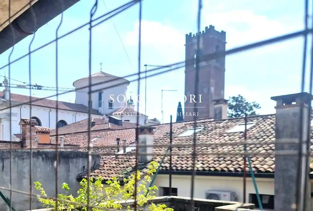Palazzo - Edificio in vendita a Castelfranco Veneto