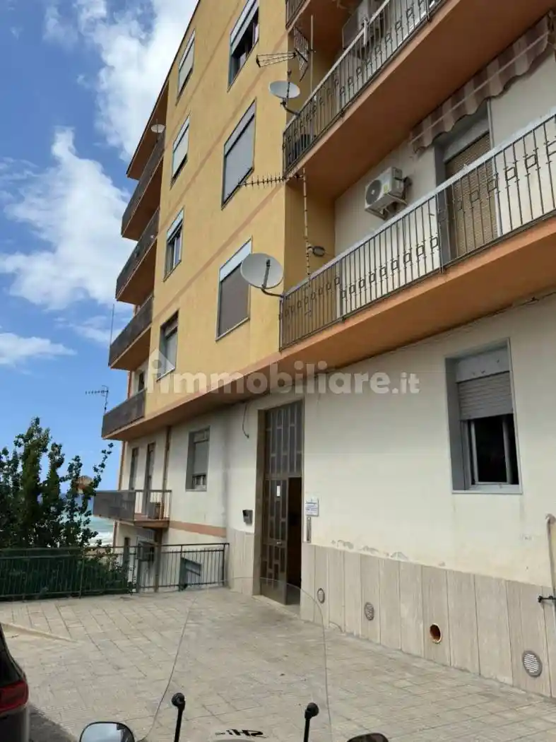 Appartamento in vendita a Acquedolci