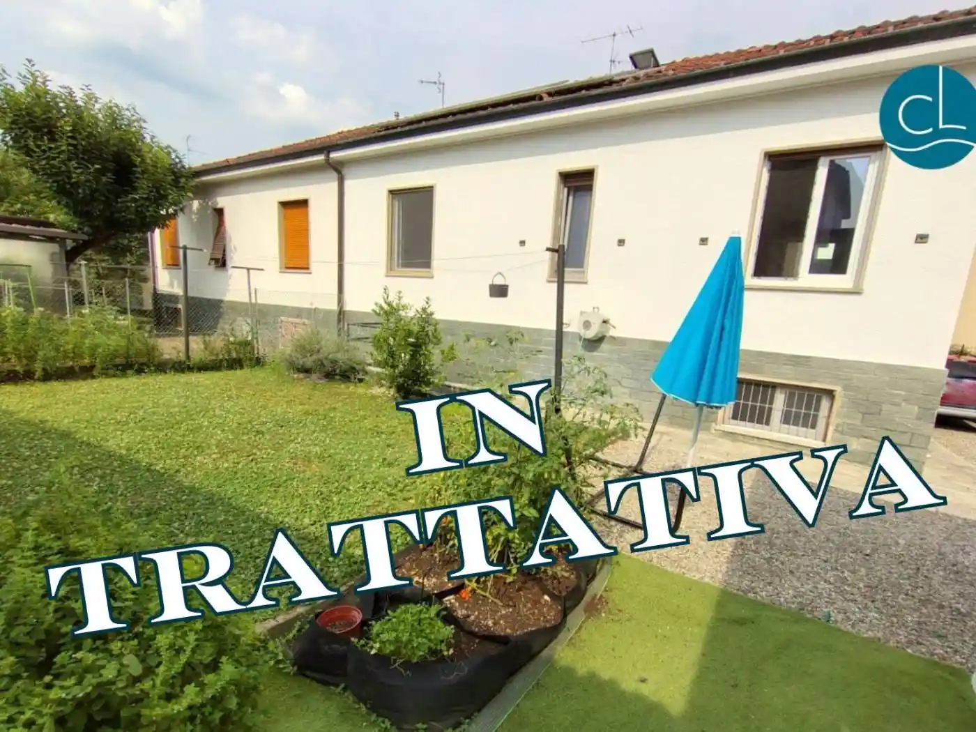 Villetta a schiera in vendita a Vedano Olona