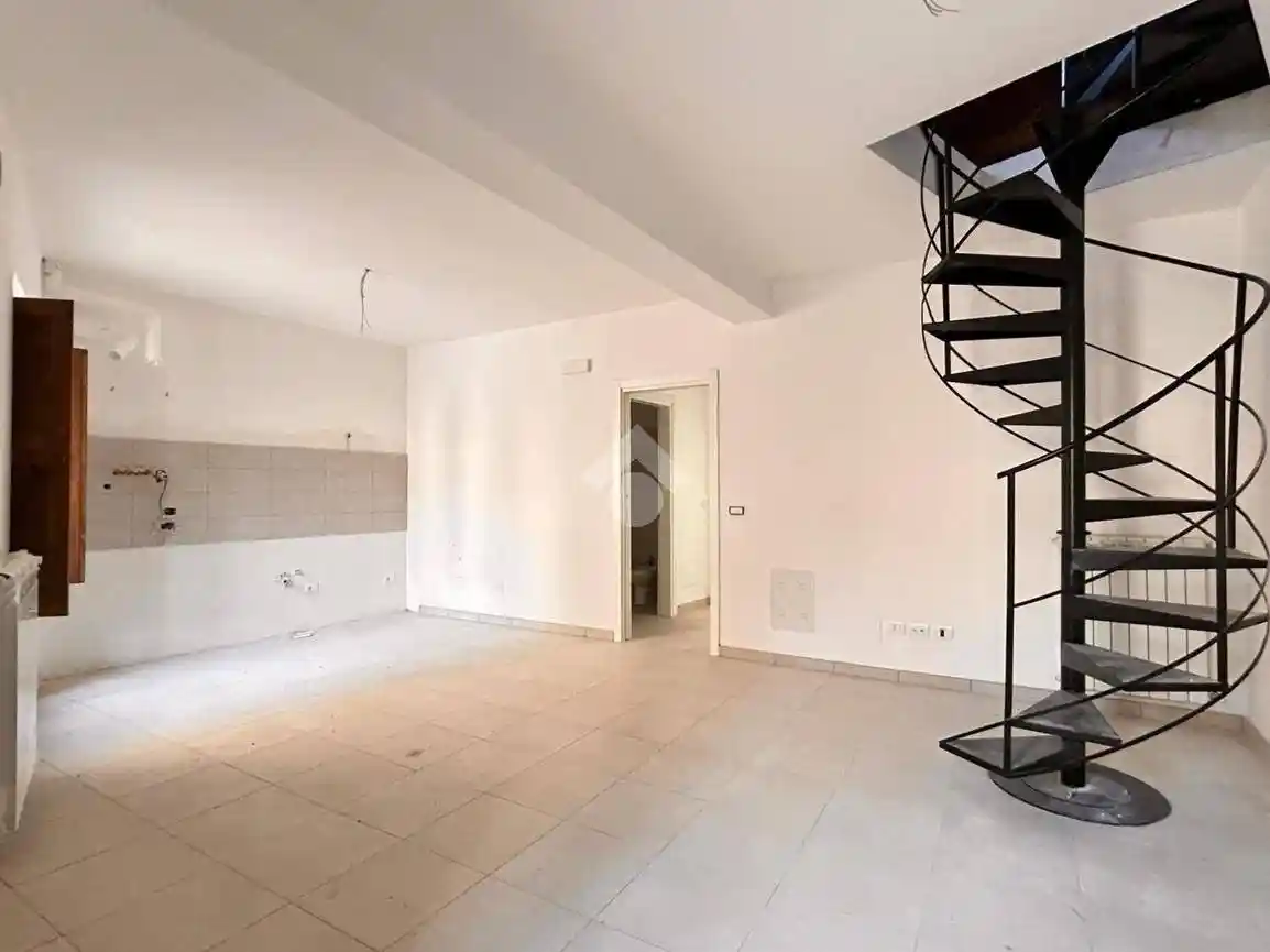 Trilocale via delle Bone Novelle 46, Villa Comunale, L'Aquila - foto 3