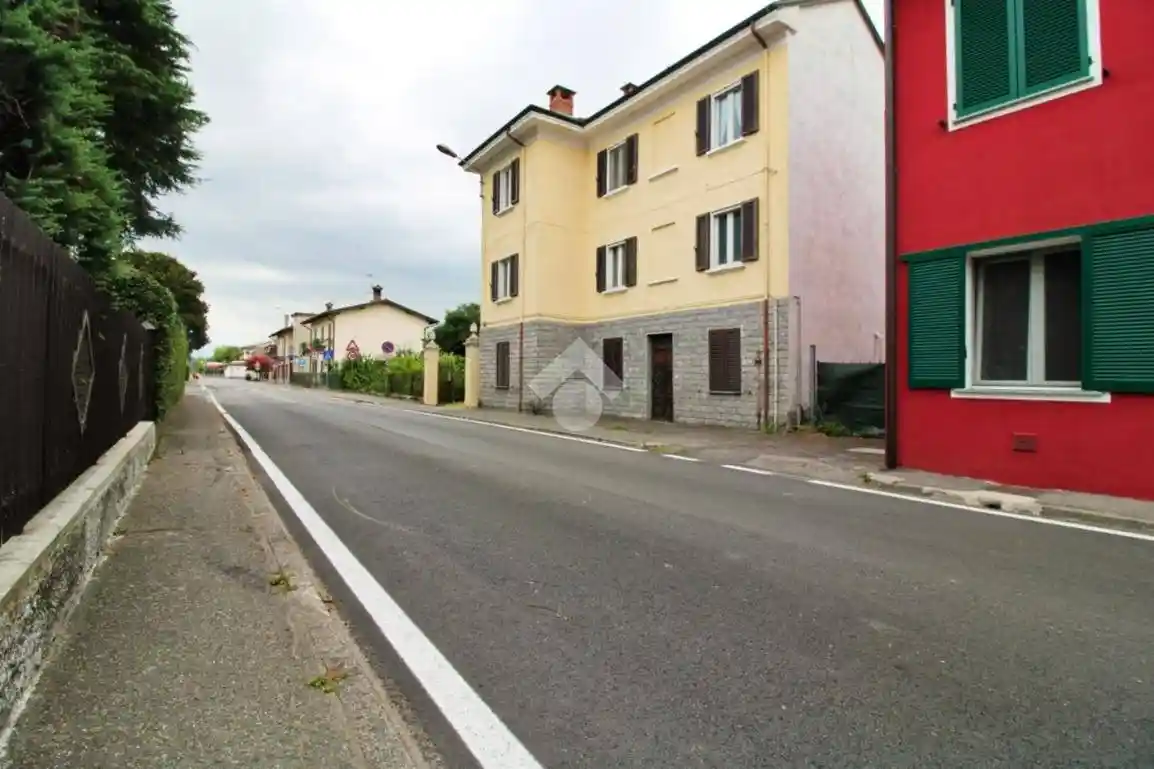 Villa in vendita a Travacò Siccomario