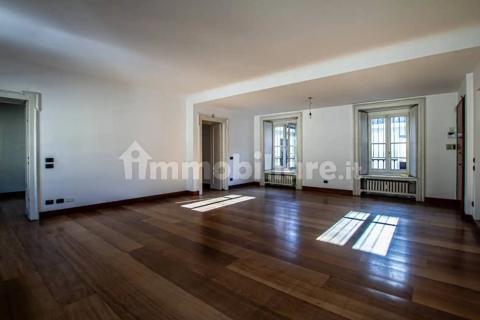 Appartamento via Giorgio Giulini, Duomo, Milano - foto 2