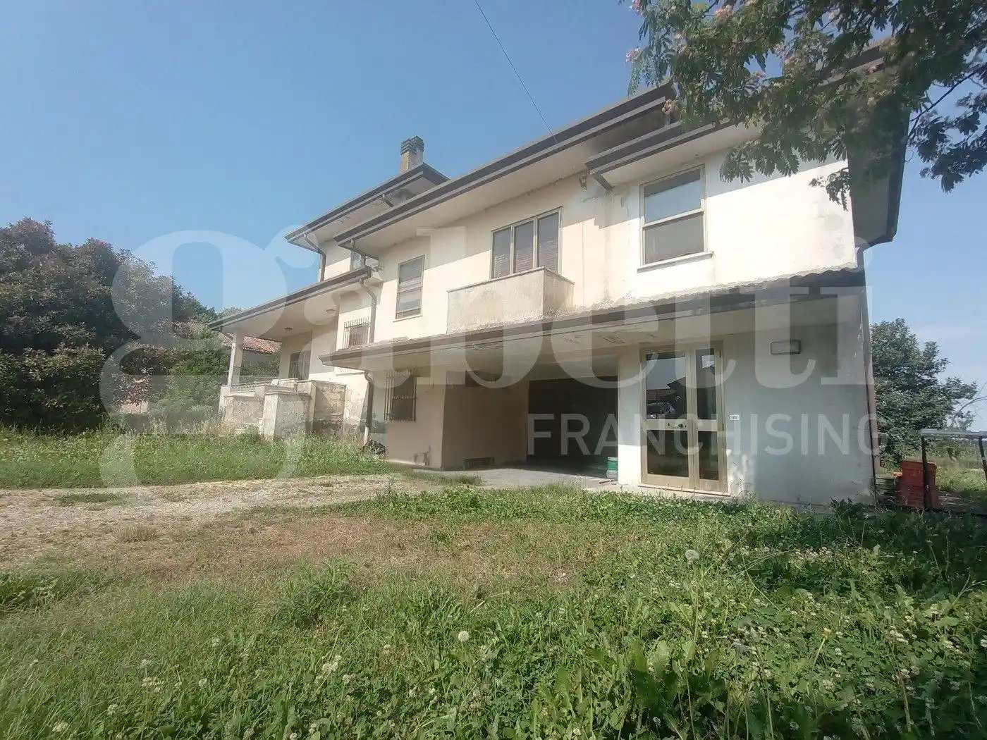 Palazzo - Edificio in vendita a Cavarzere