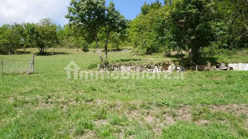 Casa indipendente in vendita a Vallarsa