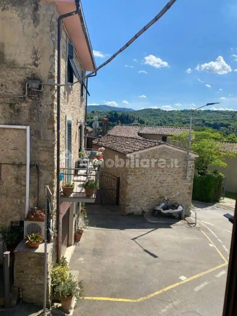 Terratetto unifamiliare 153 m², ottimo stato, La Pace - Staggiano, Arezzo - foto 5