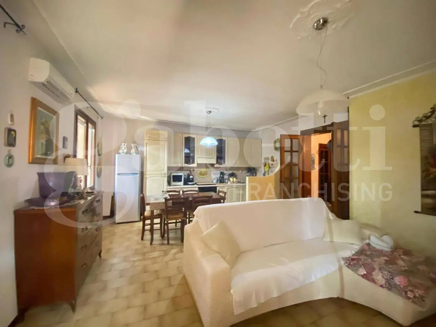 Casa indipendente in vendita a Gavello