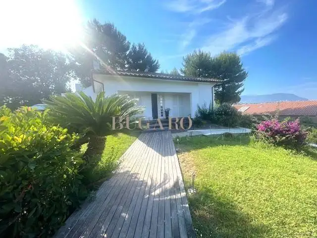 Villa in vendita a Numana