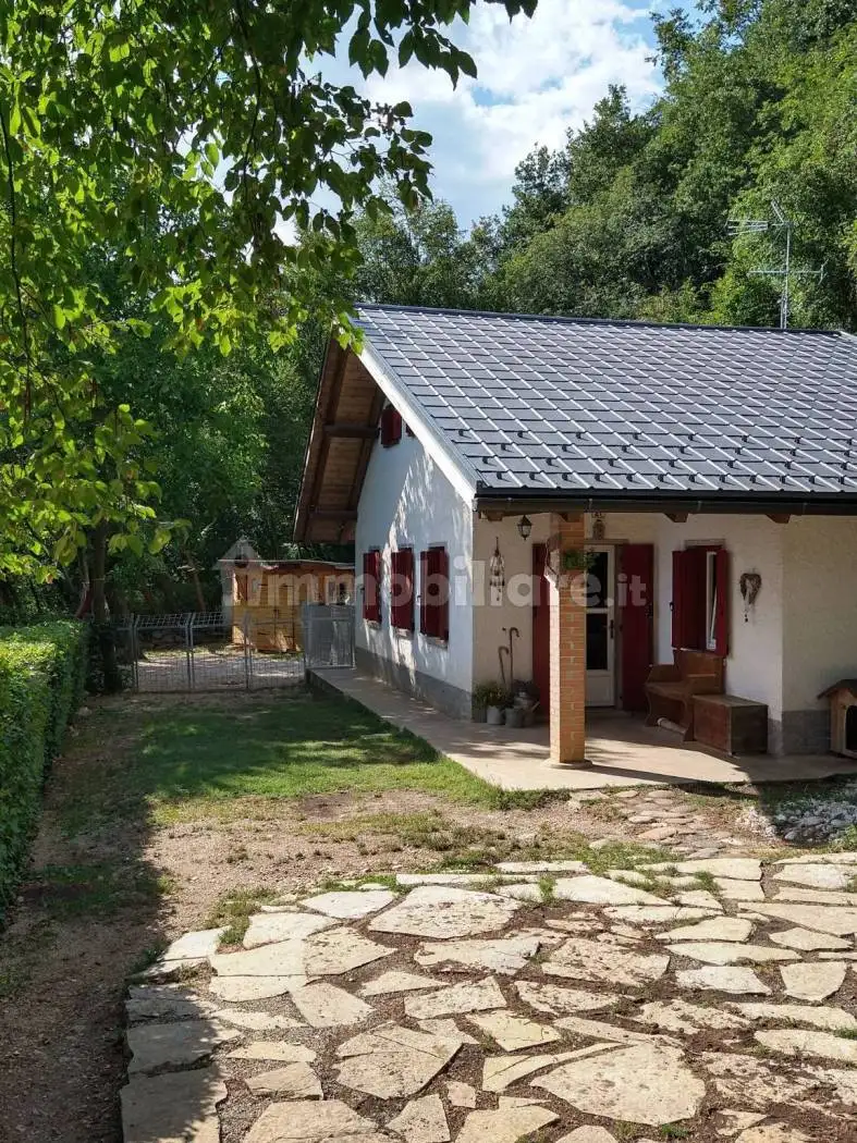 Casa indipendente in vendita a Sarmede