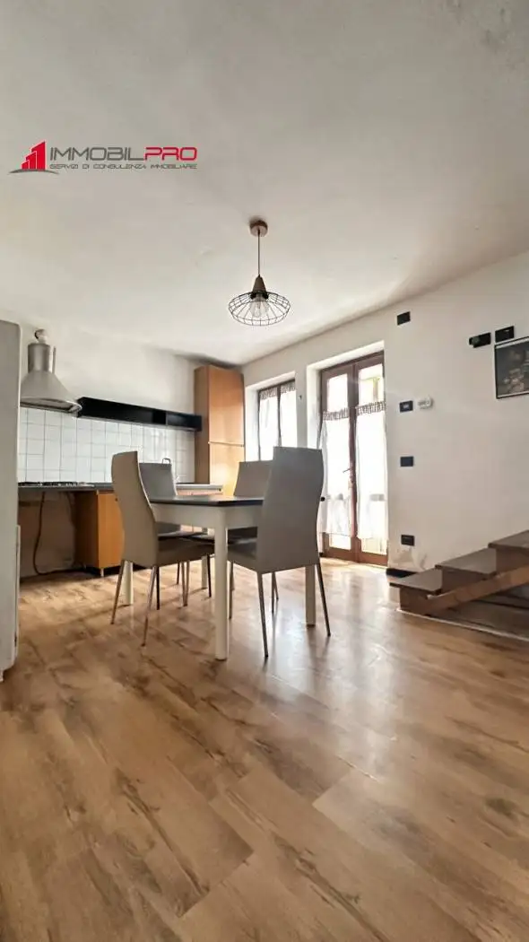 Villa plurifamiliare via Giuseppe Garibaldi,1, Centro, Chiuppano - foto 4