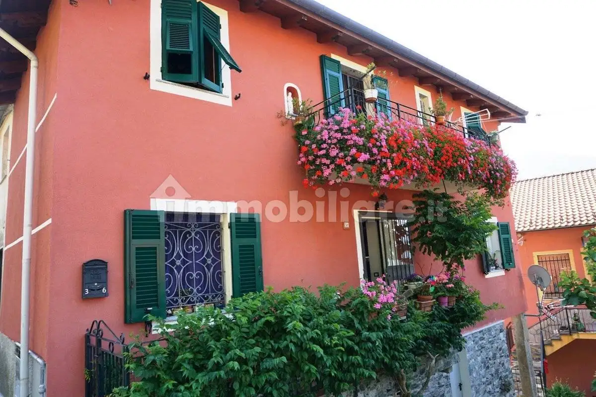 Villetta a schiera in vendita a Davagna