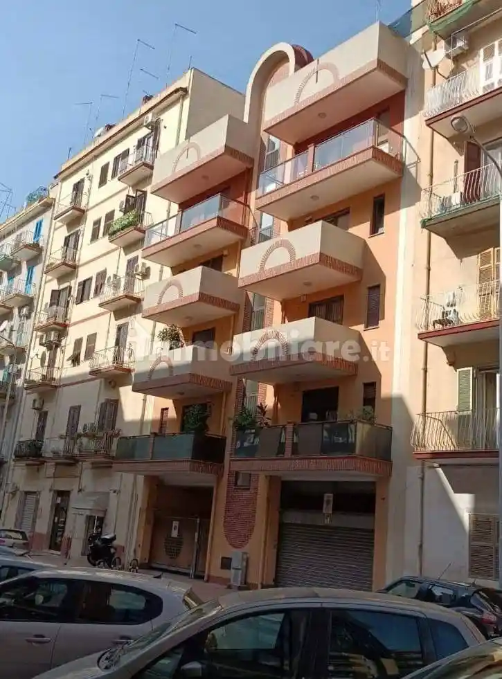 Appartamento in vendita a Taranto