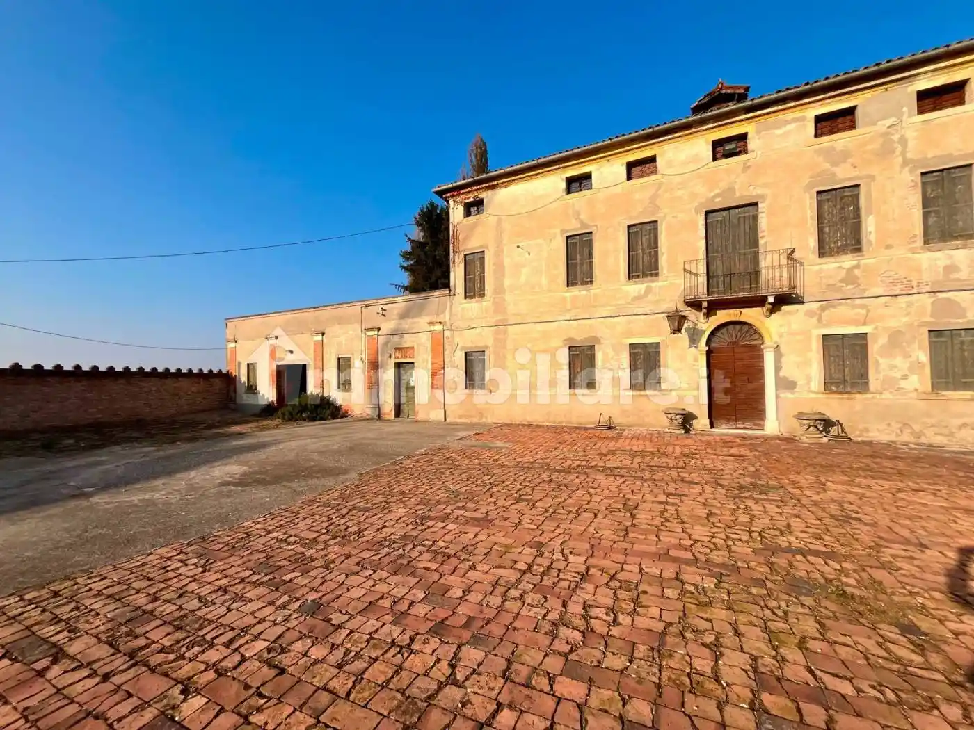 Rustico - Casale in vendita a Legnago