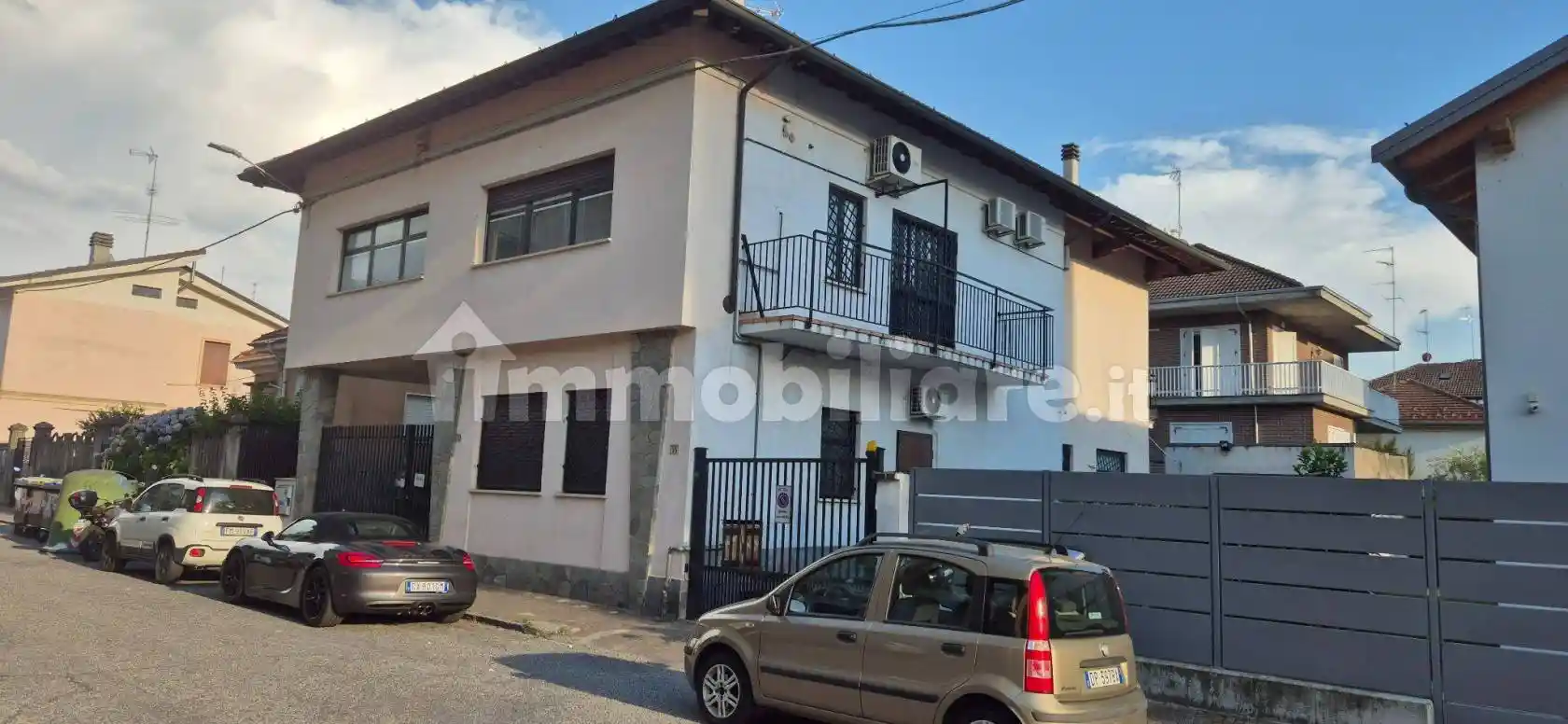 Palazzo - Edificio in vendita a Valenza