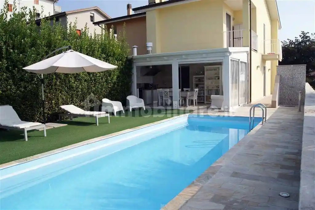 Villetta a schiera in vendita a Grottammare