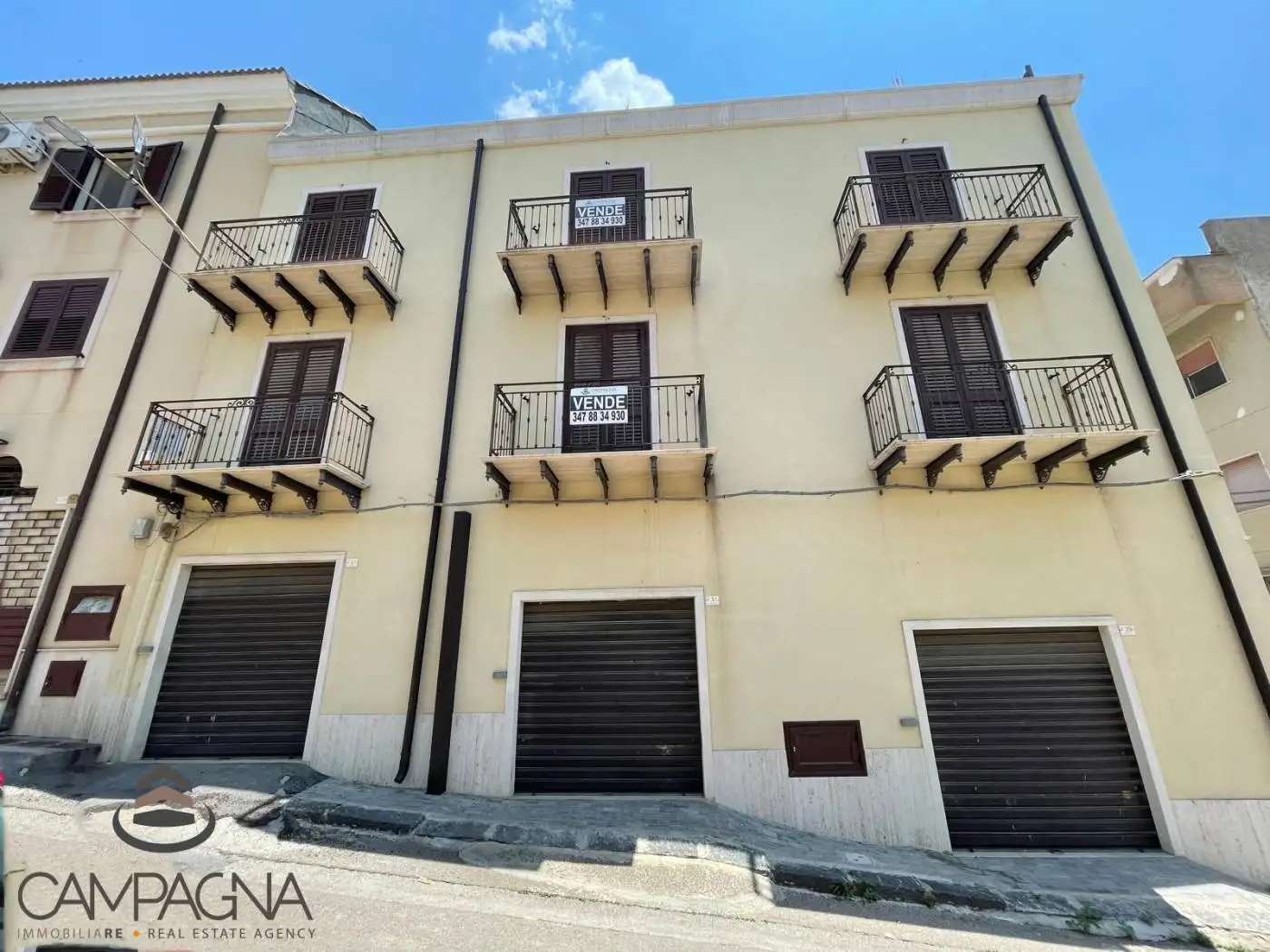 Appartamento in vendita a Delia